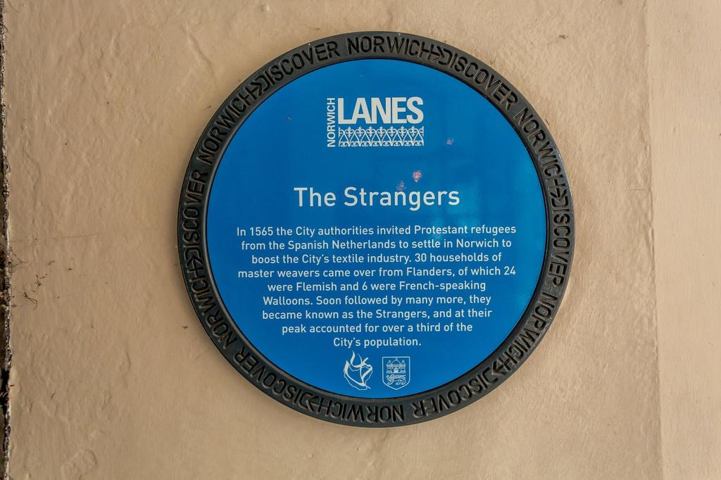 Plaque