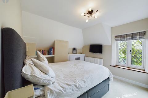 2 bedroom cottage for sale, Crafton, Leighton Buzzard