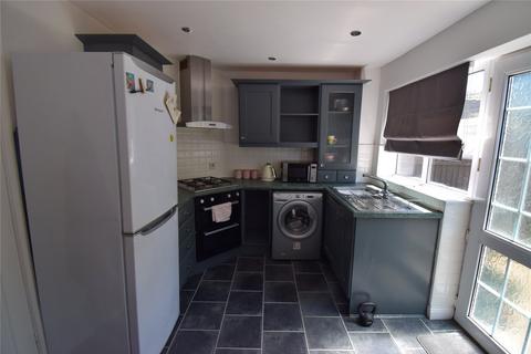 3 bedroom end of terrace house to rent, Plumtree Gardens, Calverton, Nottinghamshire, NG14