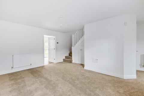3 bedroom semi-detached house for sale, Mulberry Close, Lea, Gainsborough, DN21