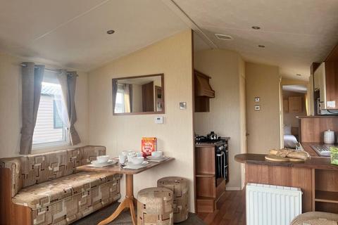 2 bedroom static caravan for sale, Pakefield Holiday Park