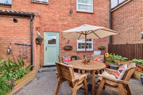 3 bedroom terraced house for sale, High Street, Caistor, Market Rasen, Lincolnshire, LN7