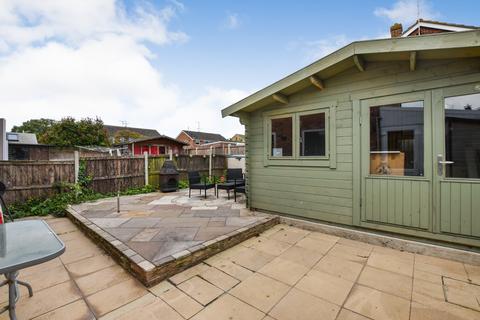 3 bedroom semi-detached house for sale, Wordsworth Avenue, Maldon, Essex, CM9