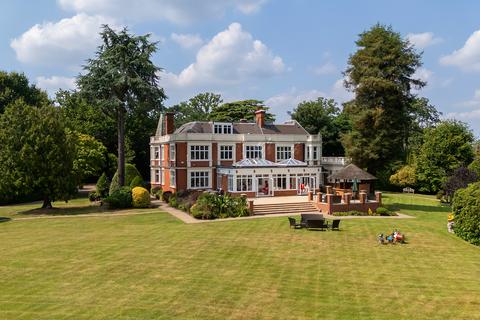 7 bedroom detached house for sale, The Ridgeway, London NW7