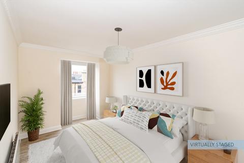 55/15 Caledonian Crescent, Edinburgh, EH11 2AT
