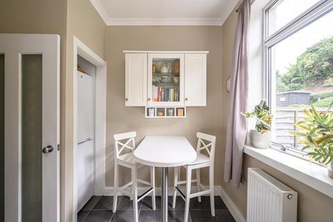 12 Considine Terrace, Edinburgh, EH8 7EB