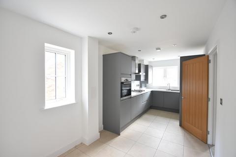 3 bedroom end of terrace house to rent, Tolhurst Way, Lenham , Maidstone , ME17