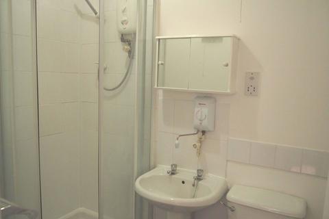 1 bedroom flat to rent, Priory Avenue, High Wycombe HP13