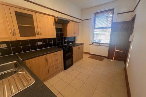 2 bedroom end of terrace house for sale, Whitfield Street, Cleckheaton, West Yorkshire. BD19 3PD