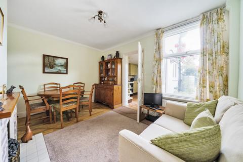 2 bedroom semi-detached house for sale, Addlestone, Surrey KT15
