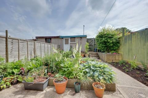 3 bedroom terraced house for sale, Maple Drive, Burgess Hill, RH15