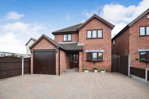 5 bedroom detached house for sale, Southend Road, Stanford-Le-Hope, SS17