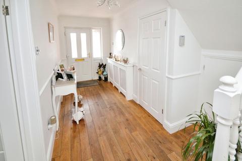 248a Southend Road, Stanford-le-hope, SS17 7AG