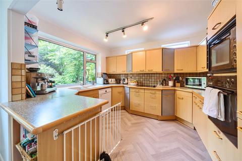 5 bedroom detached house to rent, Oakley Road, Battledown, Cheltenham, Gloucestershire, GL52