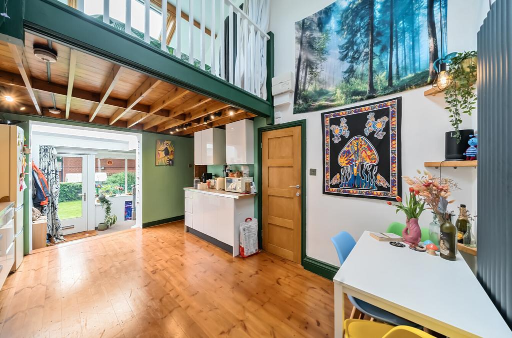 Dining Kitchen