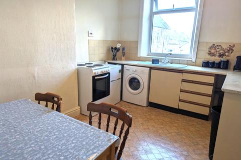1 bedroom flat to rent, Albert Road, Barnoldswick BB18