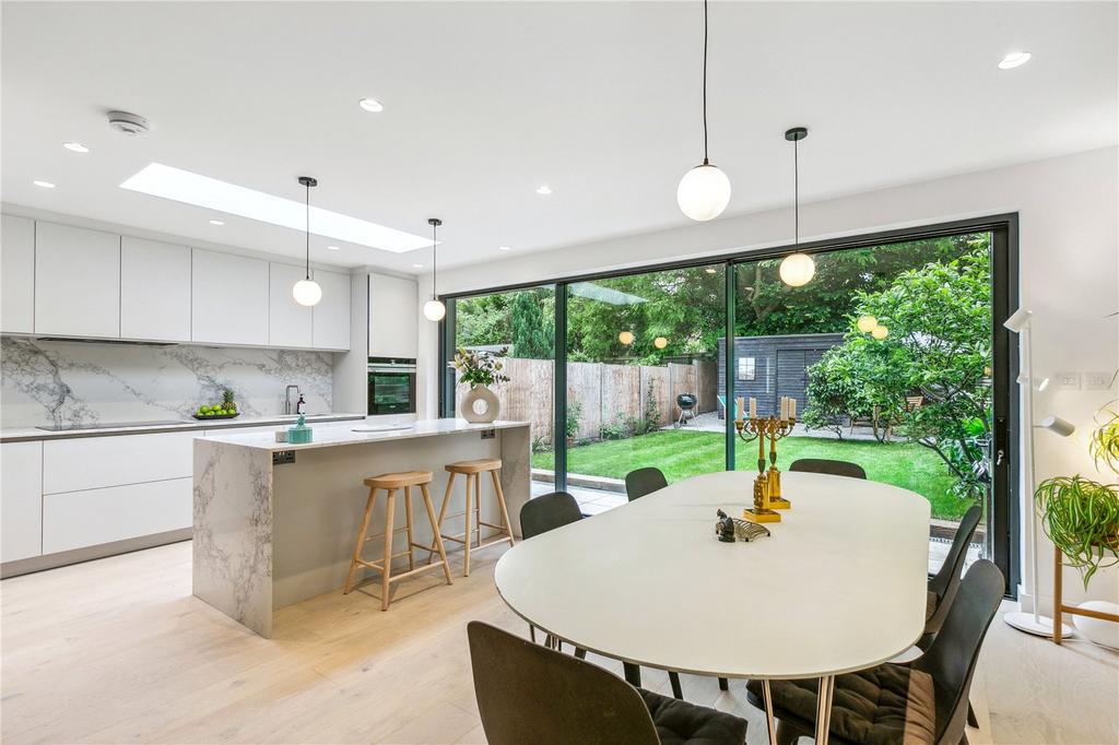 Kitchen/Family Room