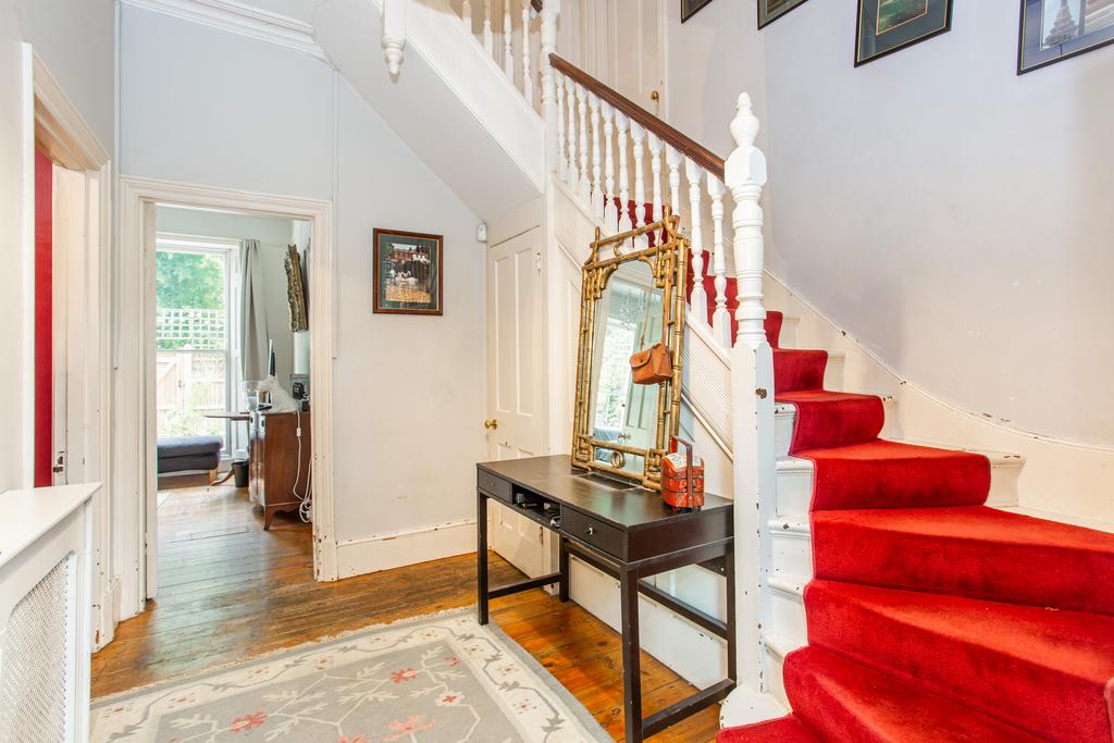 Hallway/Stairs