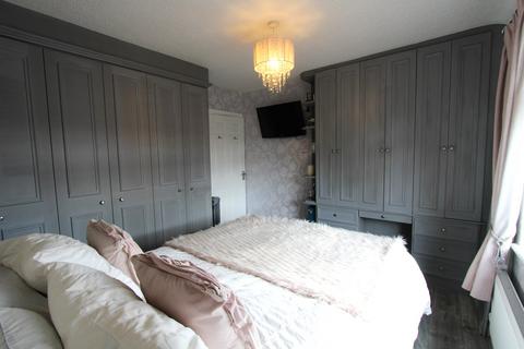448 Plodder Lane, Farnworth, Bolton, BL4 0JT