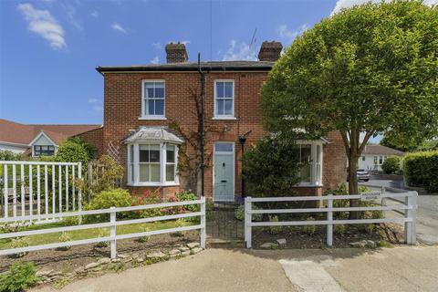 4 bedroom detached house for sale, Saturday House, Spring Lane, Fordwich