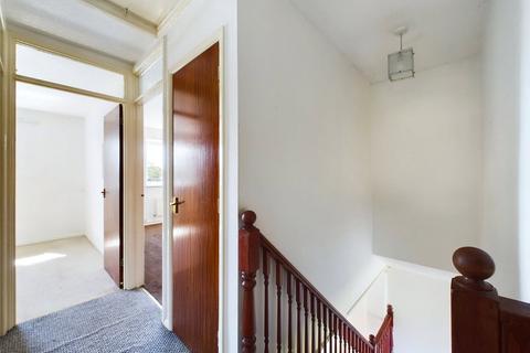 10 Essex Close, Churchdown, Gloucester, GL3 1NZ