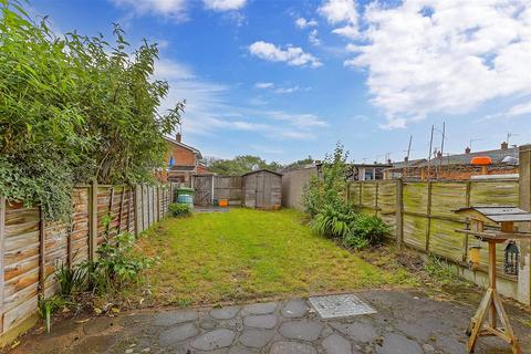 3 bedroom terraced house for sale, Durants Walk, Wickford, Essex