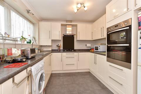 3 bedroom terraced house for sale, Durants Walk, Wickford, Essex