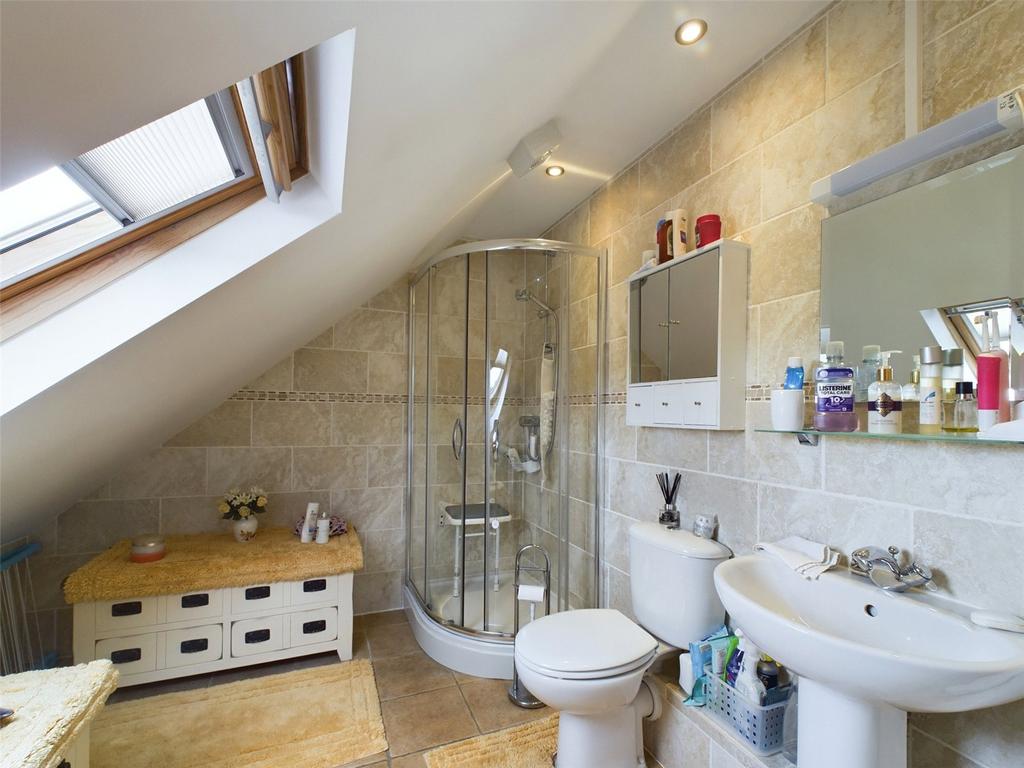 Master Ensuite