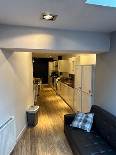 6 bedroom terraced house to rent, 19 Whitegate Road, Huddersfield, HD4