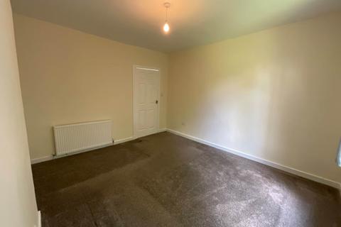 2 bedroom flat to rent, Moorhill Crescent, Glasgow G77