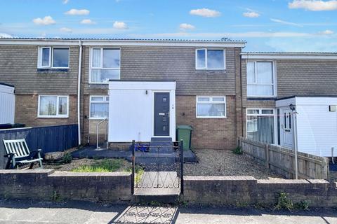 2 bedroom flat for sale, Lyndhurst Road, North Seaton, Ashington, Northumberland, NE63 9SS