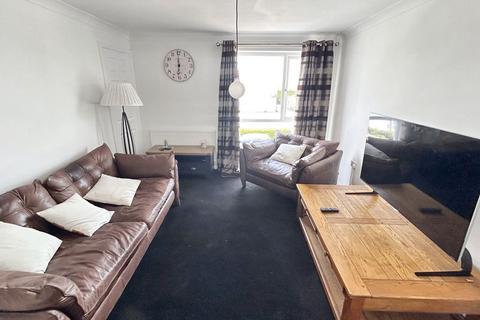 2 bedroom flat for sale, Lyndhurst Road, North Seaton, Ashington, Northumberland, NE63 9SS