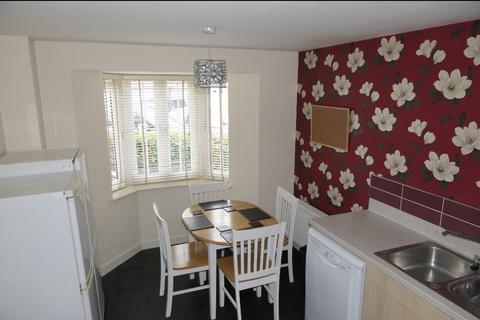 4 bedroom semi-detached house to rent, Chervil Close, Newcastle-under-Lyme ST5