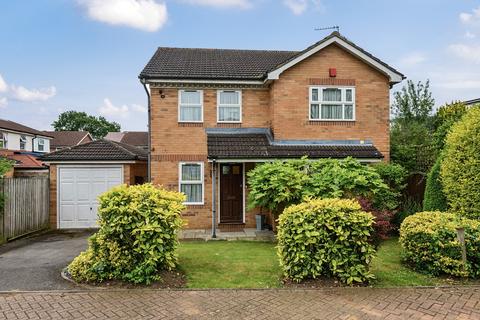 1 Glendevon Close, Edgware, HA8 8RG