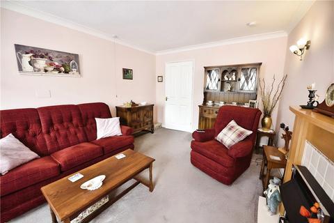 2 bedroom apartment for sale, Stoke Road, Gosport, Hampshire