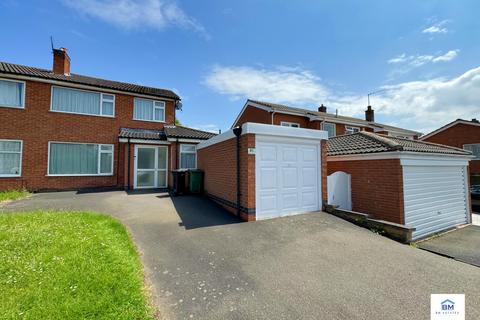 4 bedroom semi-detached house for sale, Severn Road, Leicester LE2