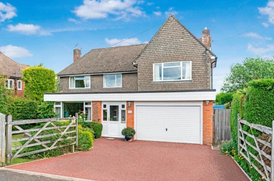 Angley Road, Cranbrook TN17 4 bed detached house for sale £700,000