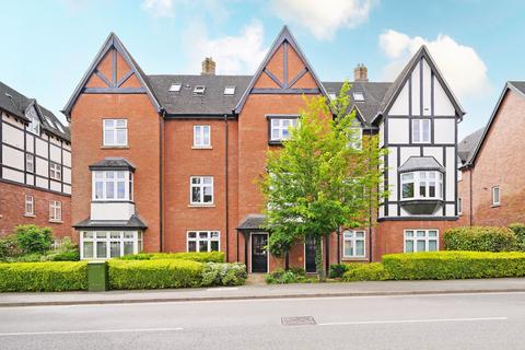 2 bedroom apartment for sale, Station Road, Dorridge, B93