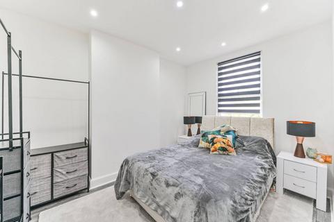 1 bedroom flat for sale, Rectory Grove CR0, Central Croydon, Croydon, CR0
