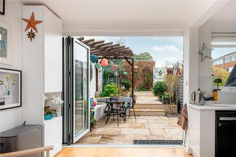 4 bedroom terraced house for sale, Wandsworth Common, London, SW18