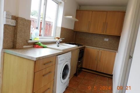 2 bedroom terraced house to rent, 110 Galashiels Road, Sunderland
