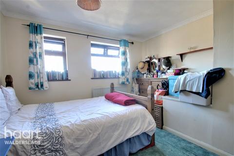 2 bedroom terraced house for sale, Limetree Close, Chatham