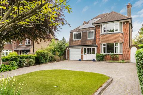105 Foxgrove Road, Beckenham, BR3 5DA
