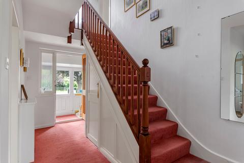 105 Foxgrove Road, Beckenham, BR3 5DA