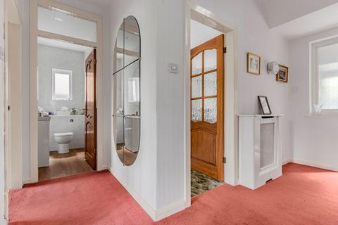 105 Foxgrove Road, Beckenham, BR3 5DA