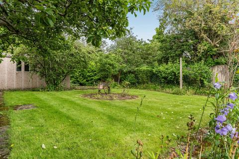 105 Foxgrove Road, Beckenham, BR3 5DA