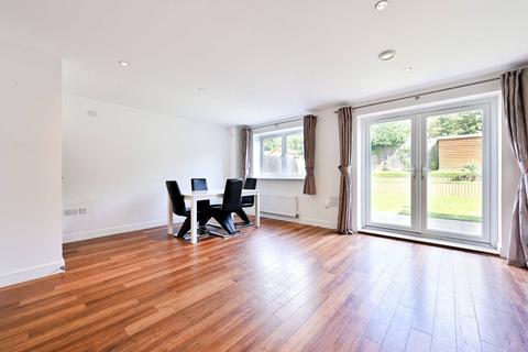 3 bedroom semi-detached house for sale, Meadowview Road, Raynes Park, London, SW20