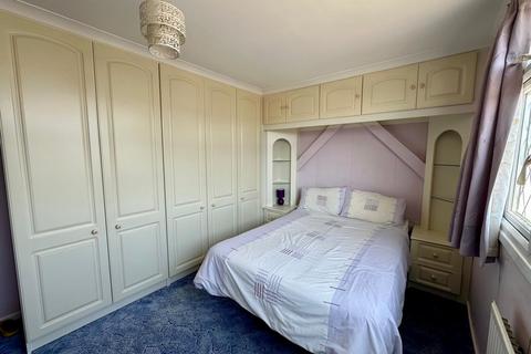 23a Allensway, Stanford-le-hope, SS17 7HA