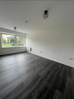 2 bedroom flat to rent, Dobbies Loan Place, Glasgow