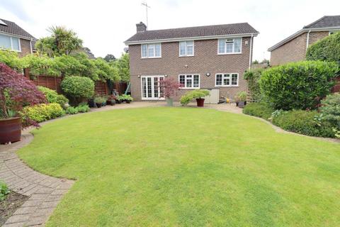 3 bedroom detached house for sale, HEATHER CLOSE, WATERLOOVILLE